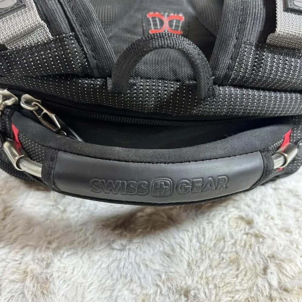 SwissGear Wenger Backpack Laptop Travel Bag Insulated Cooler Pocket Black Red